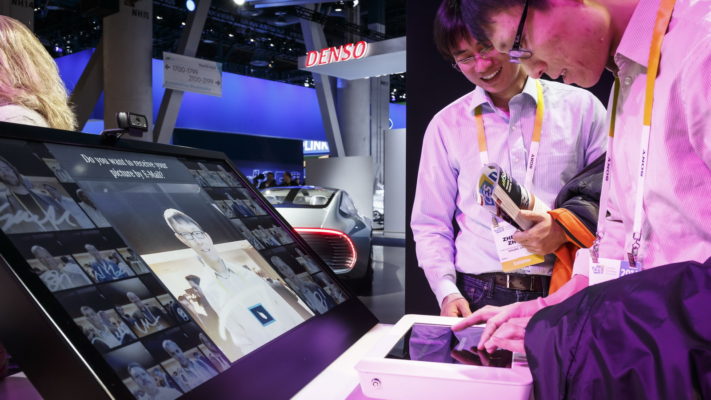 imageHOLDERS Support Mercedes Benz at ICE 2016